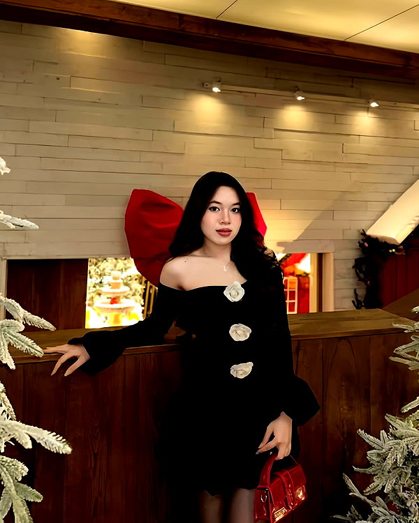 lyhythuedoxinh instagram image archive image