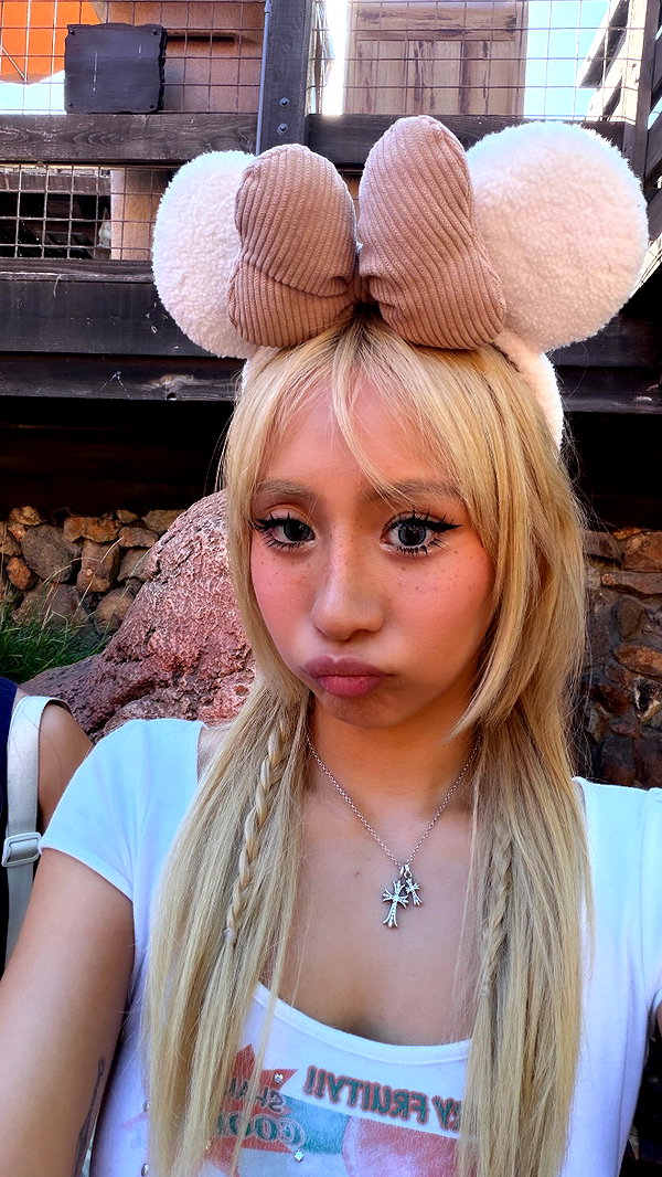 tiffanobi instagram image archive image