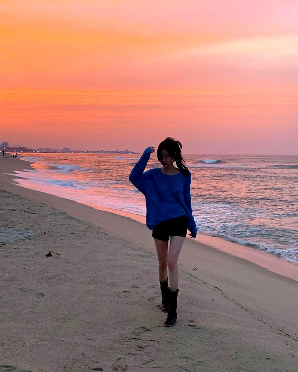 daxbin instagram image archive image