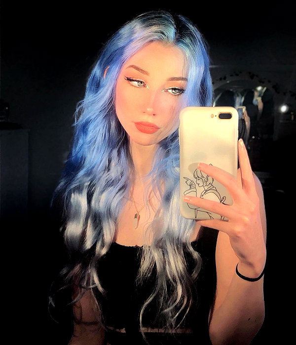 danielle.mercedie instagram image archive image