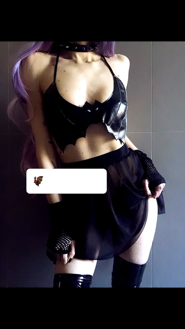 roxiechelon2 archive image