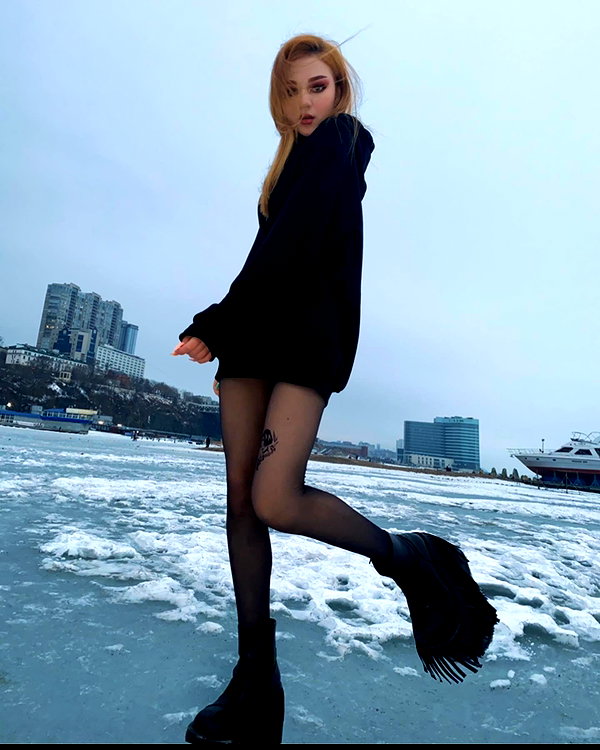 vik4au instagram image archive image