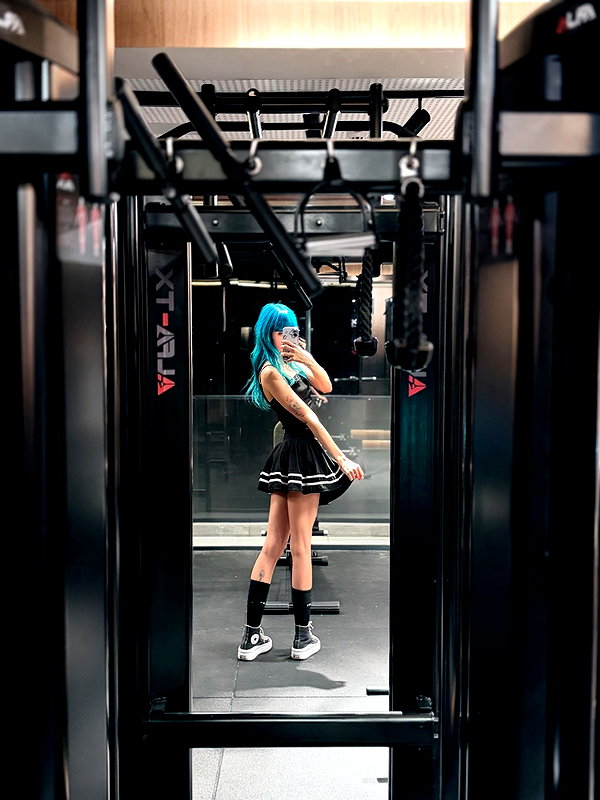 jadelaverne instagram image archive image