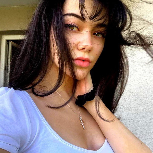 vanessa.rhd instagram image archive image