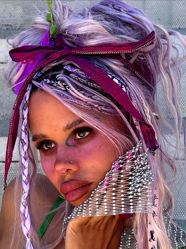 snitchery archive image
