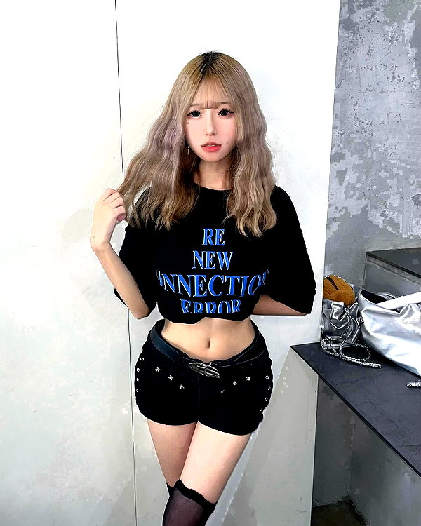 nnxinn_ instagram image archive image