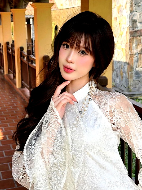 lyhythuedoxinh instagram image archive image