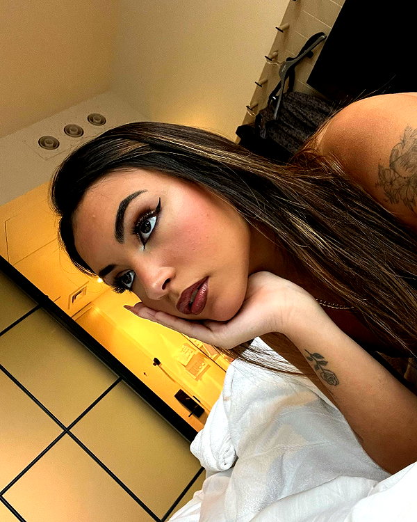 gabimfmoura instagram image archive image
