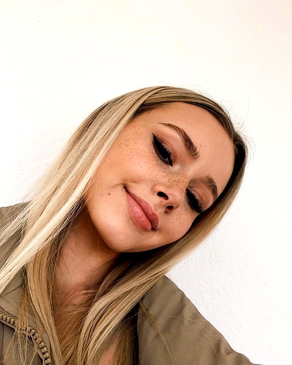 lilih instagram image archive image