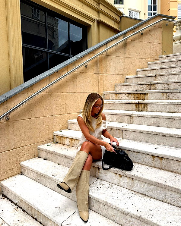 allieauton instagram image archive image