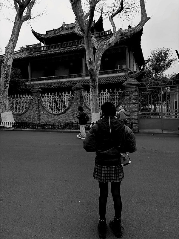 ratusfy_ instagram image archive image
