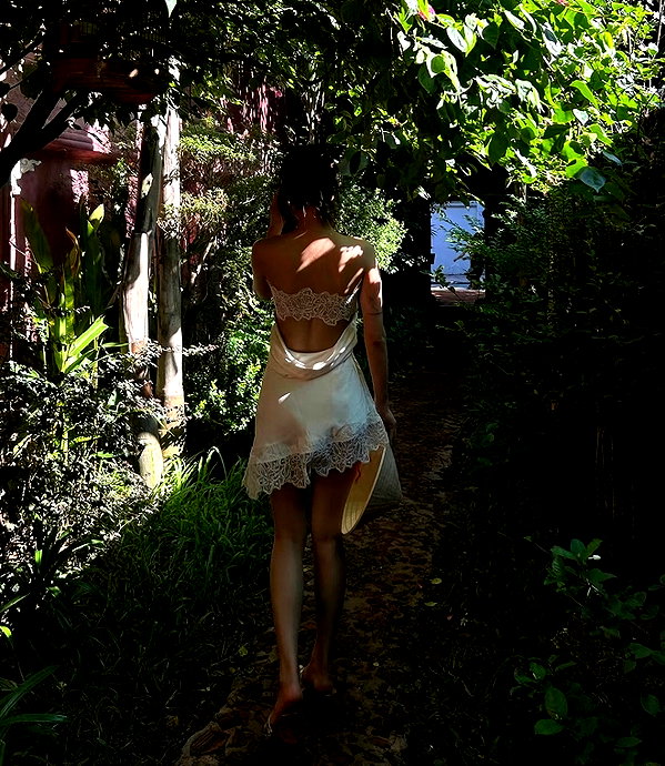 lyhythuedoxinh instagram image archive image