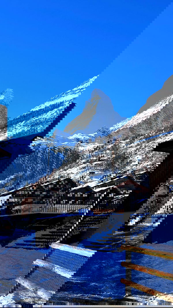 giangg._ giangg._ archive image