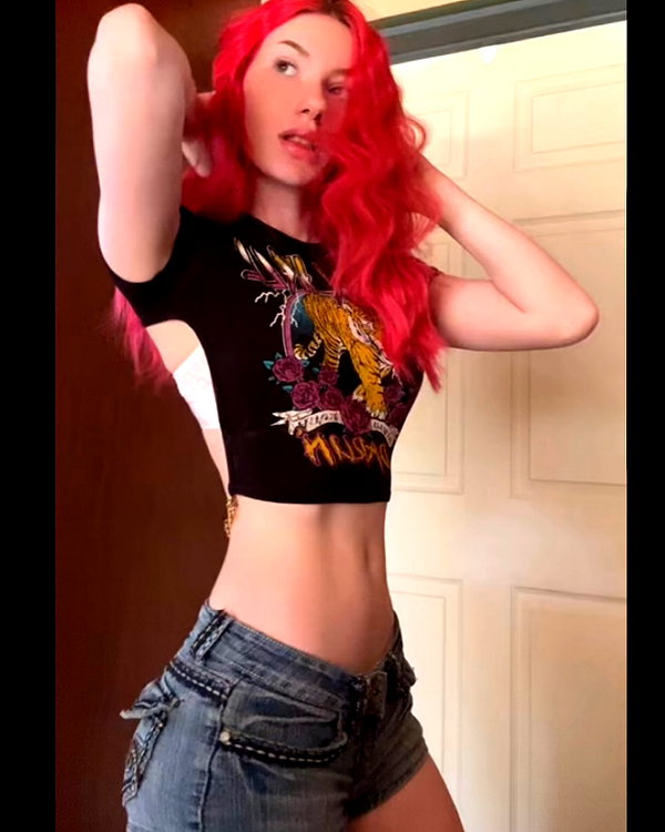 viviiieli instagram image archive image