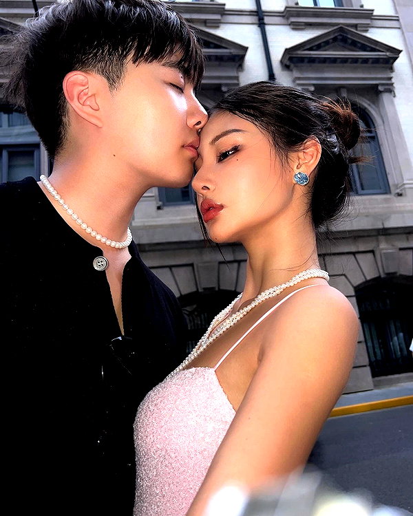 ll.lu1s instagram image archive image