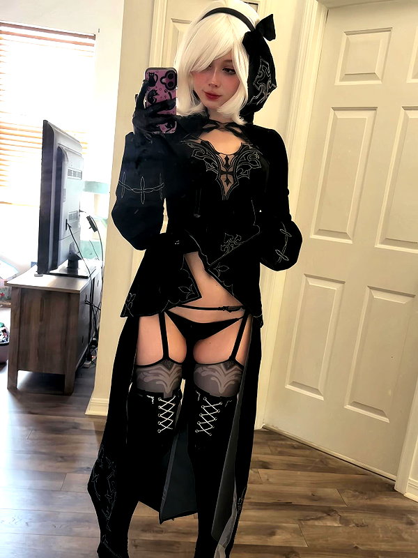 lolyomie instagram image archive image