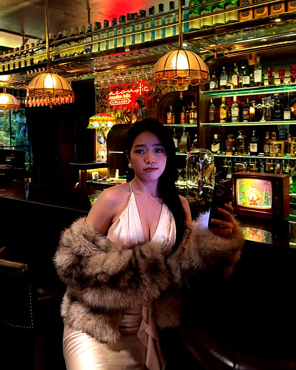 lyhythuedoxinh instagram image archive image