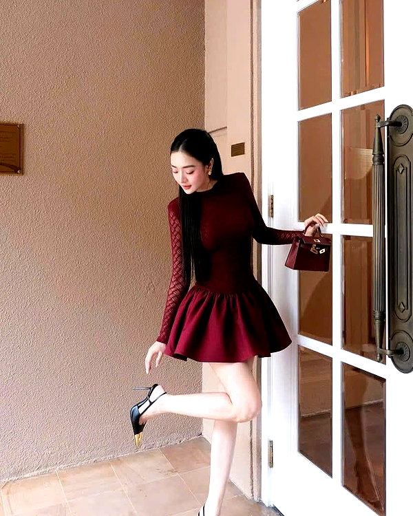 lyhythuedoxinh instagram image archive image