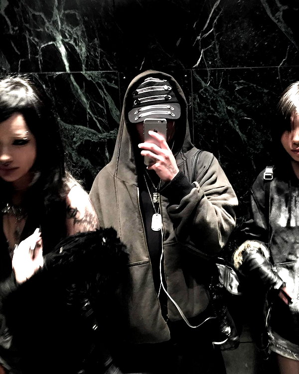 biohazard.g1rl instagram image archive image