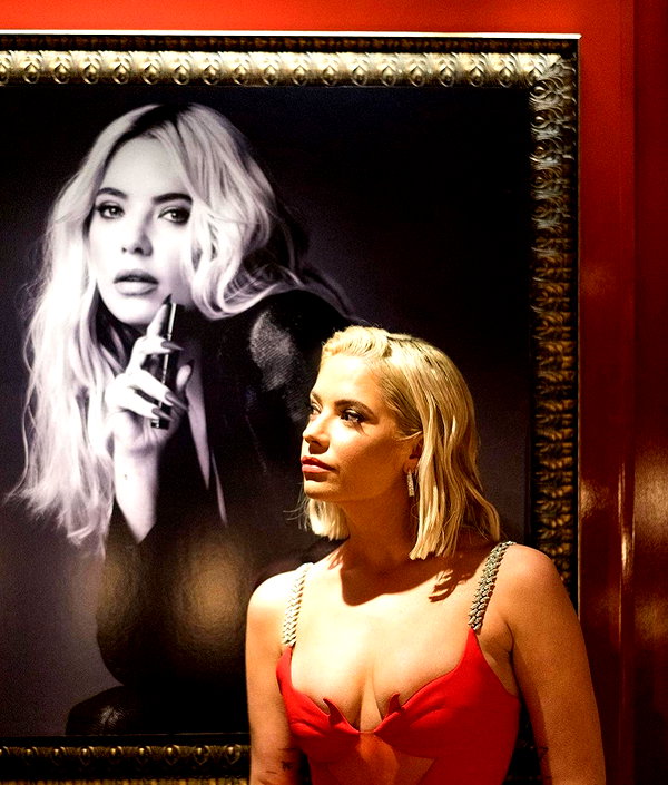 ashleybenson instagram image archive image