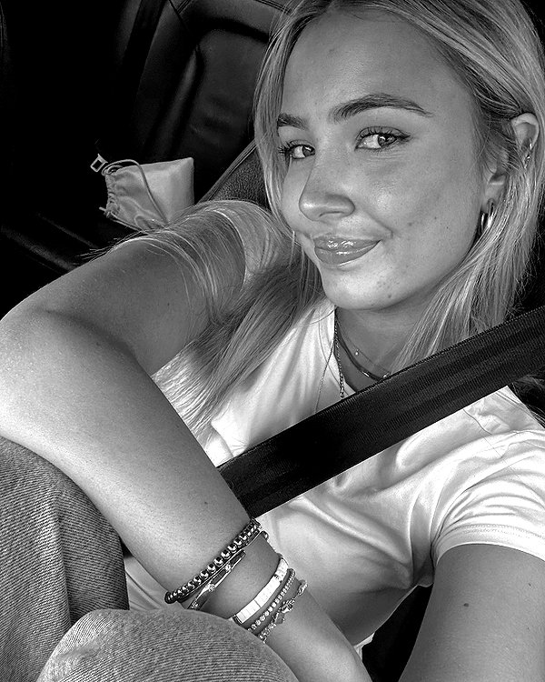 0emmamac instagram image archive image