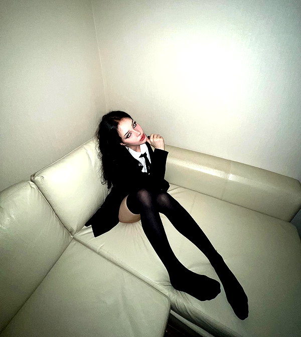 daaarkina instagram image archive image