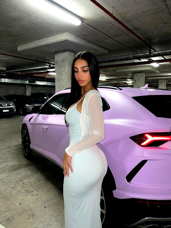 nadiabennt instagram image archive image