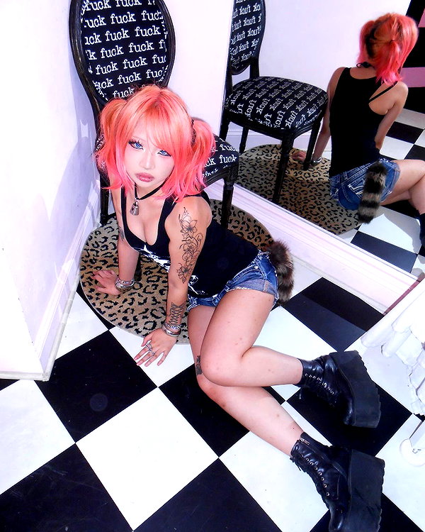 lovemeize instagram image archive image