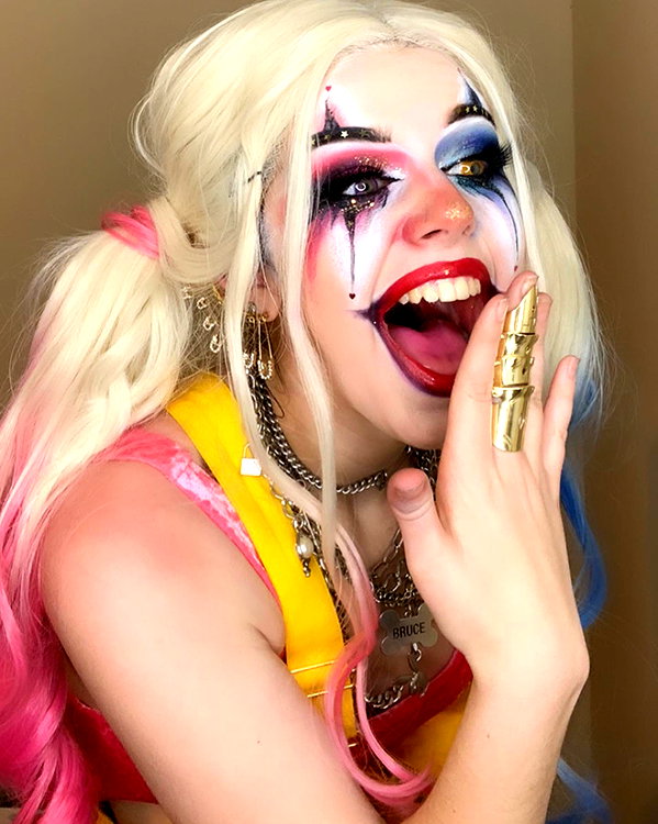 yeahimcaroline instagram image archive image