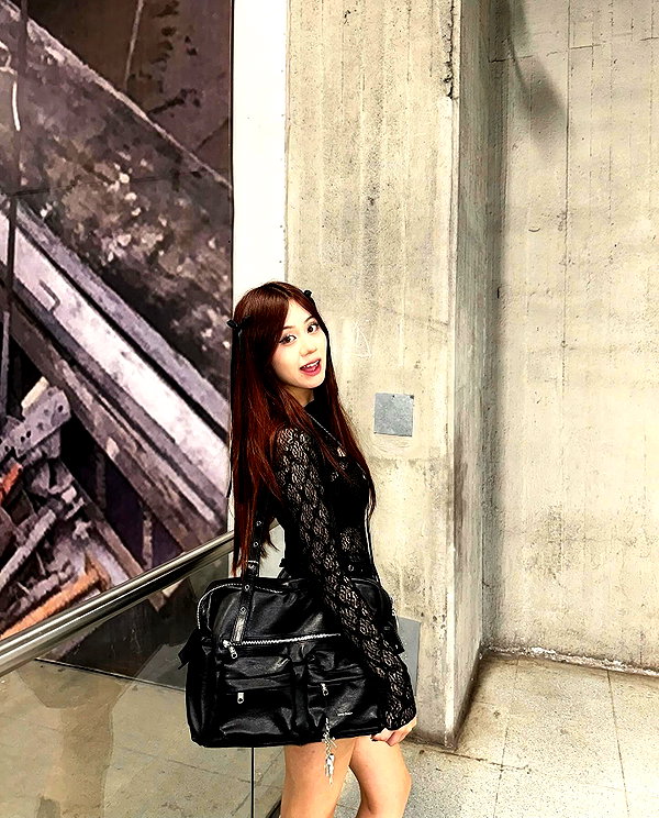 is2tian instagram image archive image