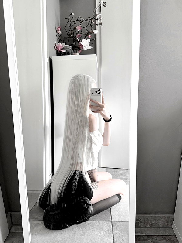 annaemiliaz instagram image archive image