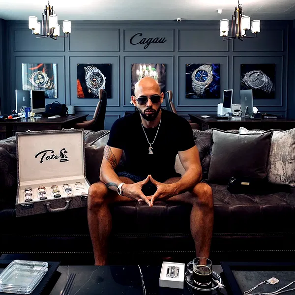 tateauraa tateauraa archive image