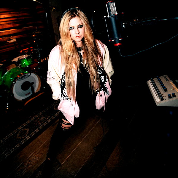 avrillavigne instagram image archive image