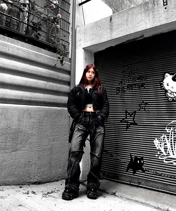 is2tian instagram image archive image