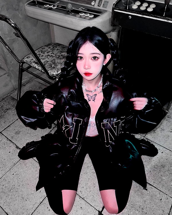 nixqq.425_ instagram image archive image