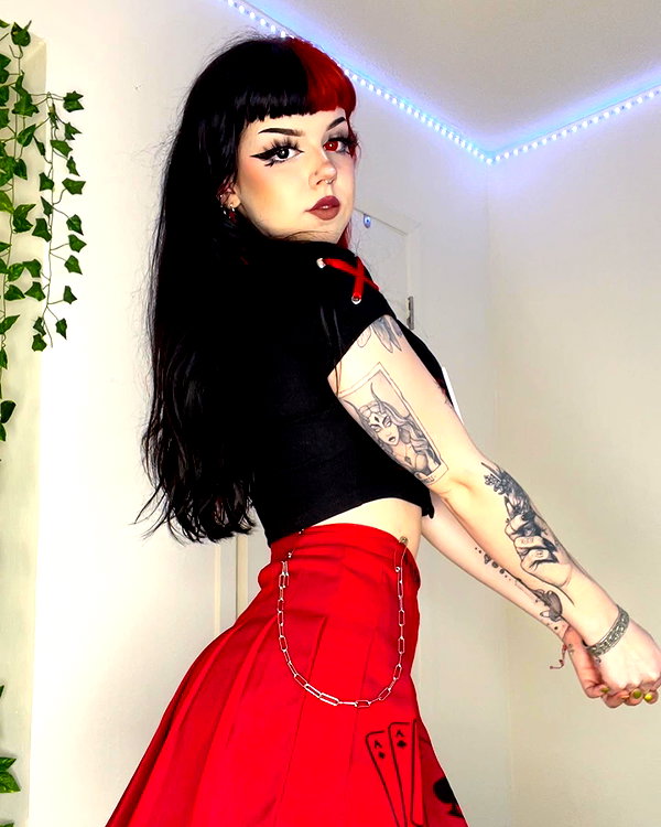 yeahimcaroline instagram image archive image
