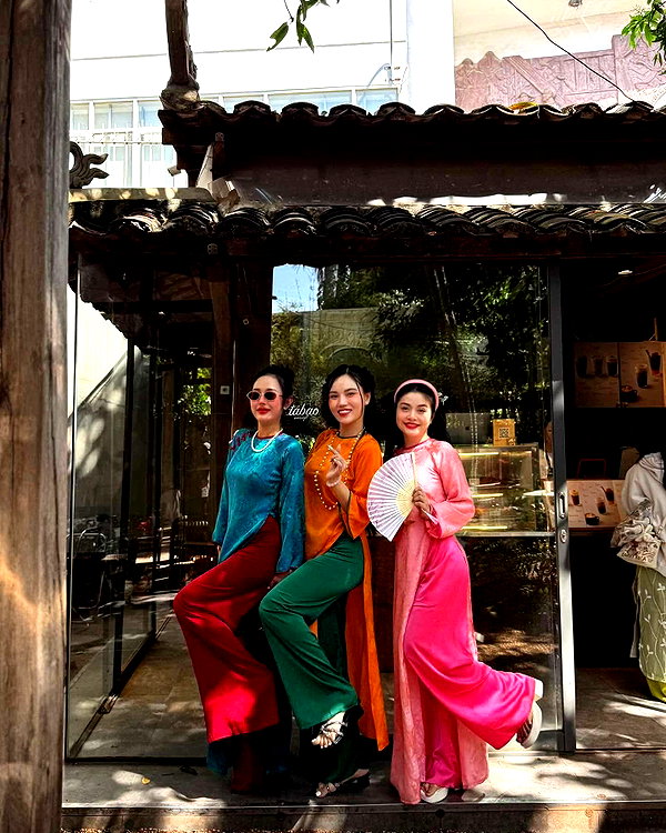 lyhythuedoxinh instagram image archive image