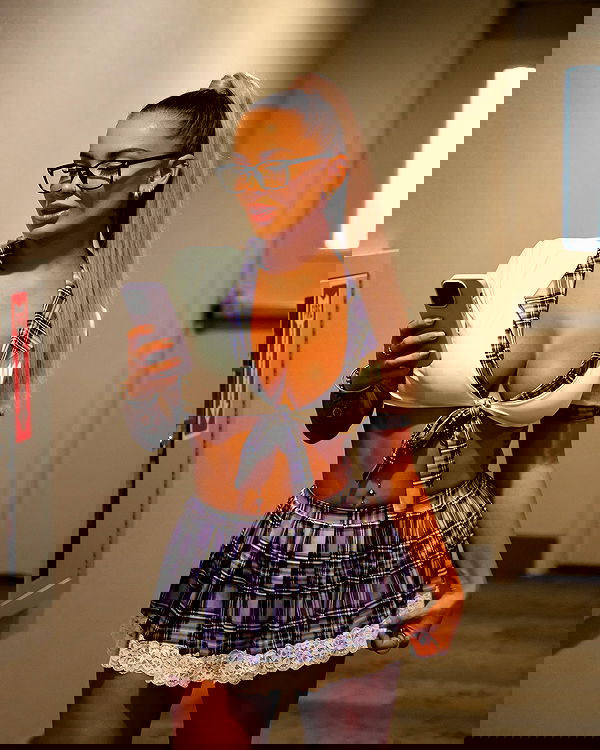 itshayleydavies itshayleydavies archive image