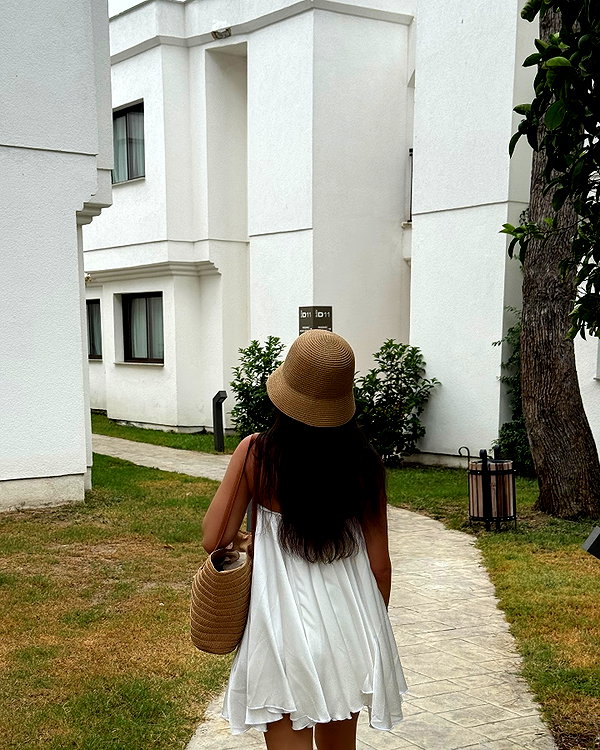alishevs instagram image archive image