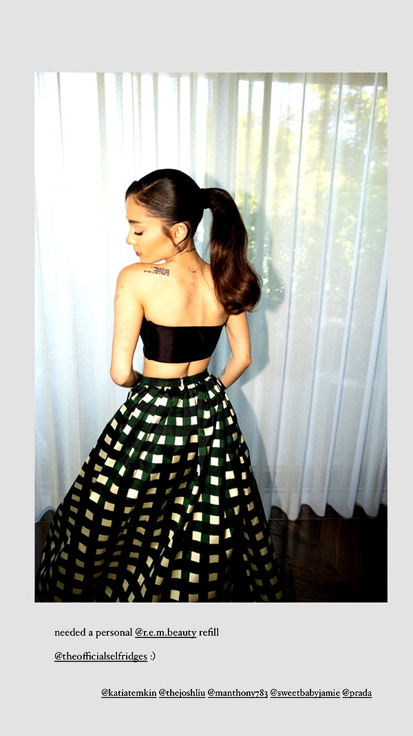 arianagrande instagram image archive image