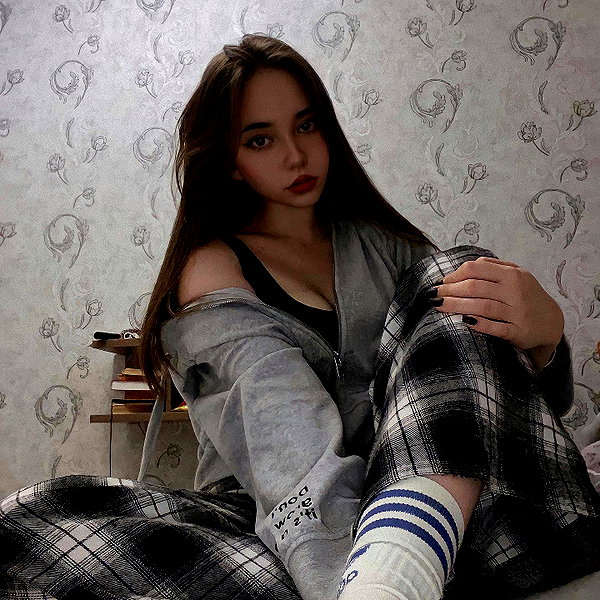 vslunz instagram image archive image