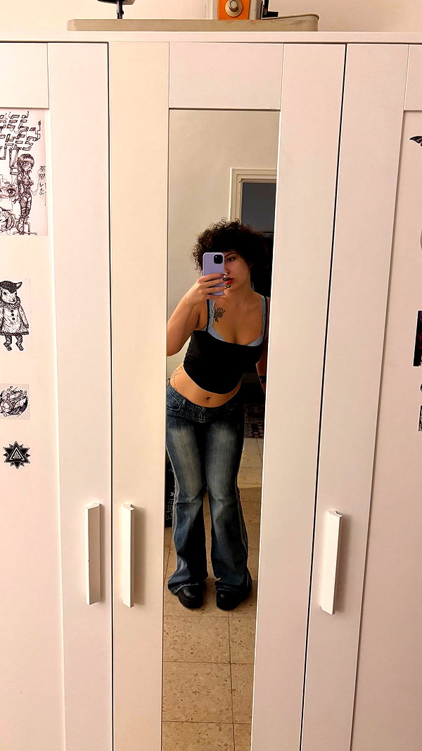 alma.almog instagram image archive image