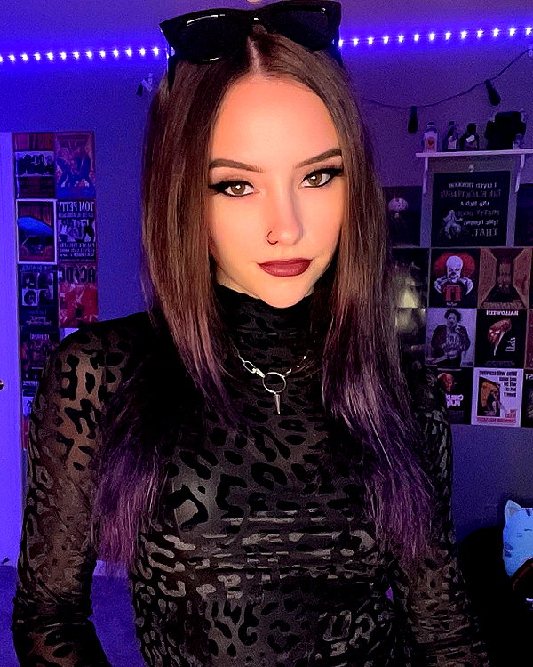 megann_eliizabeth instagram image archive image