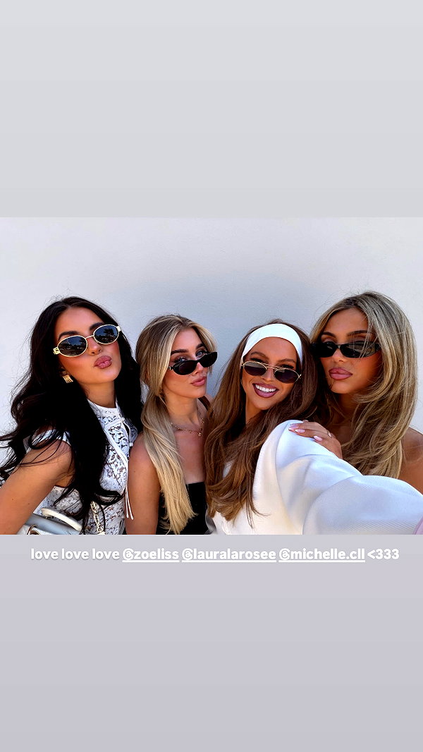 zoeliss instagram image archive image