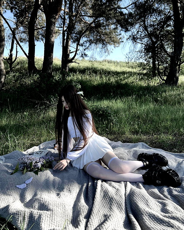 hhyuuko instagram image archive image