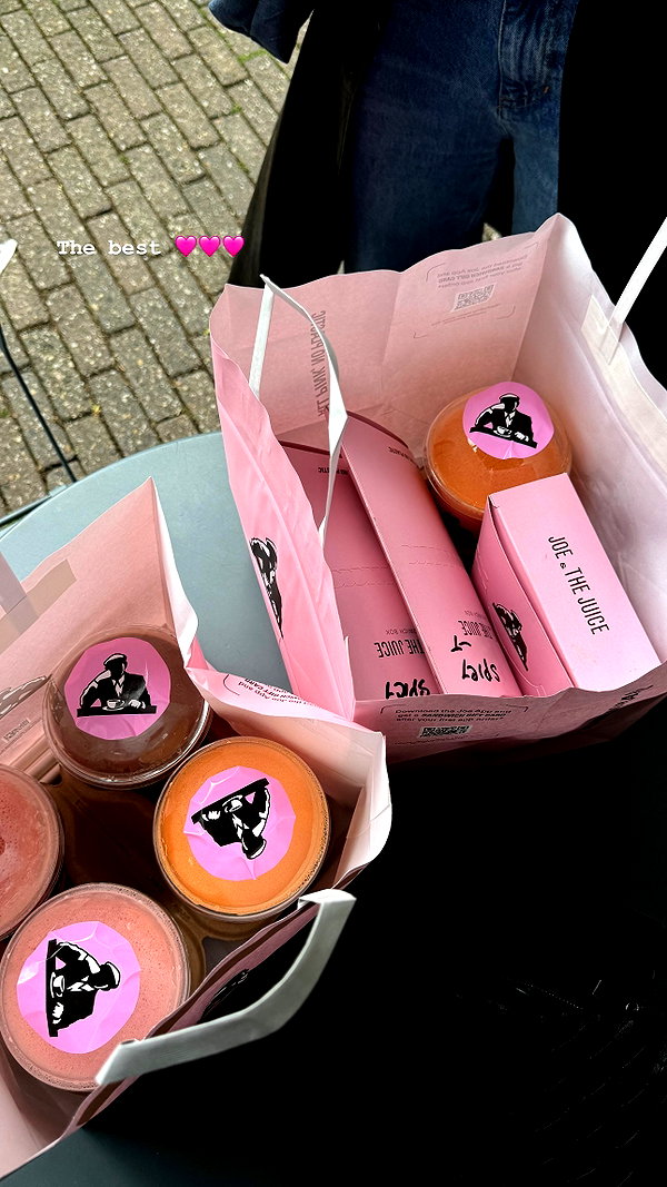 zoeliss instagram image archive image