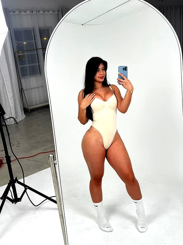 aishahsofey instagram image archive image