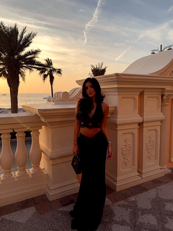 zoeliss instagram image archive image