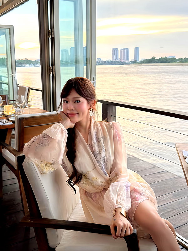 lyhythuedoxinh instagram image archive image