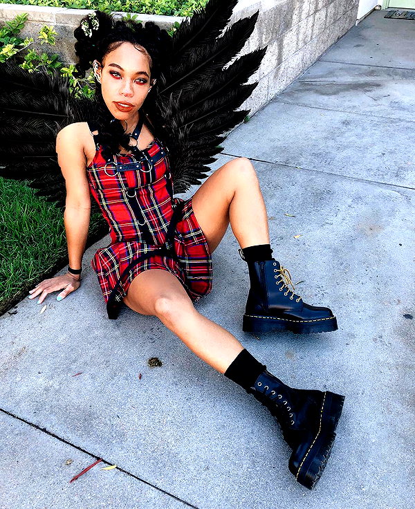 kieraplease instagram image archive image
